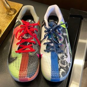 Nike metcon. Worn once. Size 8.5 women.